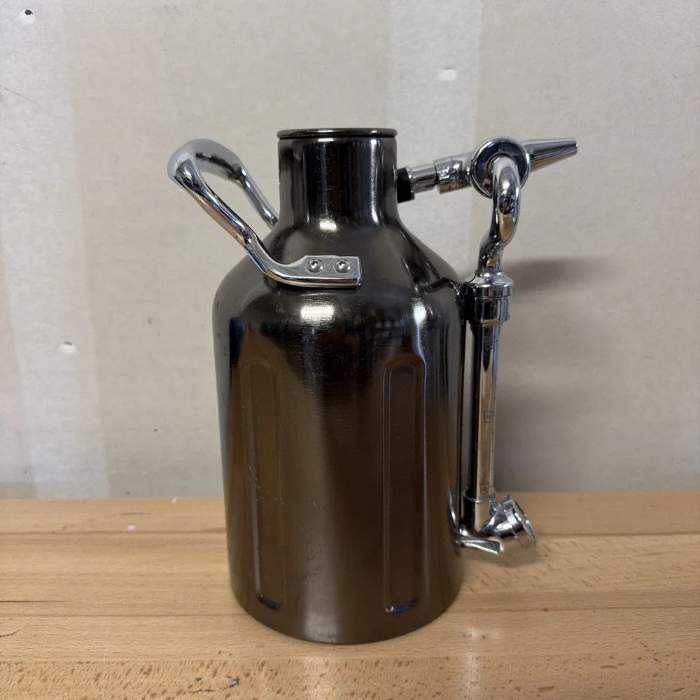 Growlerwerks Ukeg Nitro Cold Brew Coffee Maker 1.9L 64oz Stainless Black